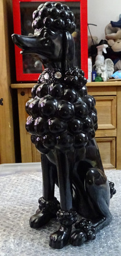 Black standard poodle figurine - black,